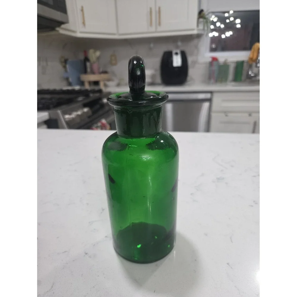 Vintage Empoli Emerald Green Glass Apothecary Lidded Jar ITALY Tab Handle 8